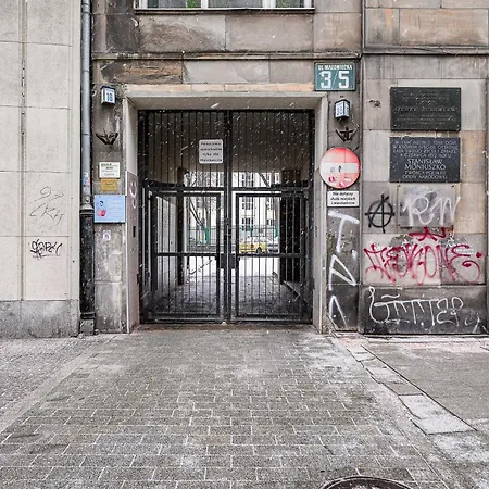 P&o Serviced Mazowiecka דירה